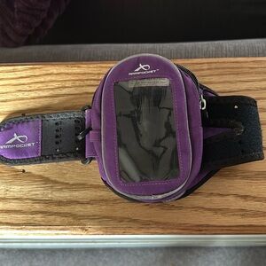 Purple running band